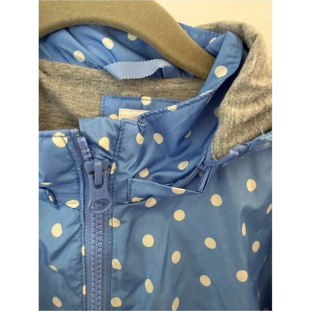 GAP Light Blue Polka Dot Hooded Rain Jacket size small (6/7)